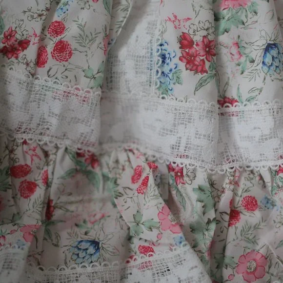 NWT Lace Floral Ruffle Vintage Victorian Mini Skirt. - Picture 10 of 11